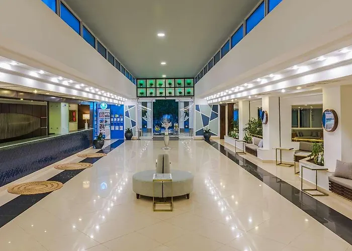 Отель Labranda Ephesus Princess *